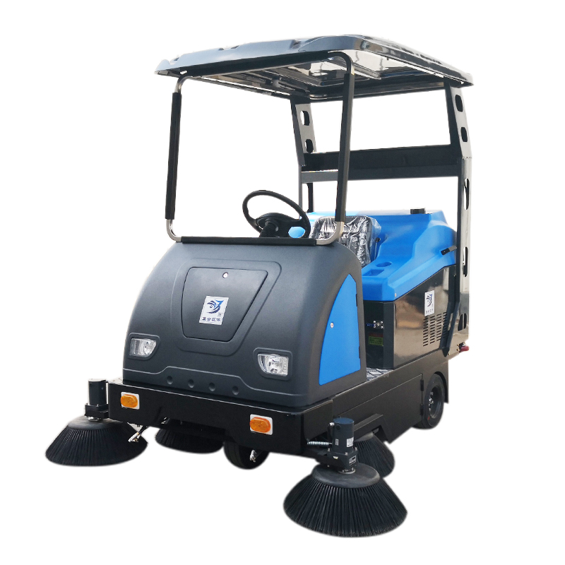 集合環(huán)保1750電動駕駛式掃地機滾刷噴灑降塵