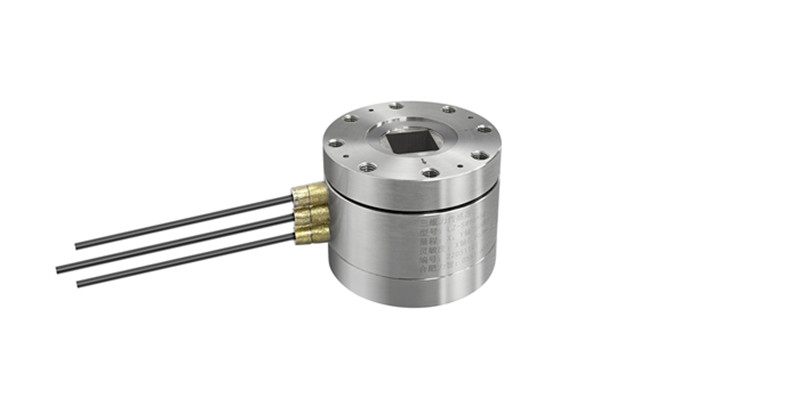 內(nèi)方孔三維力傳感器圖片