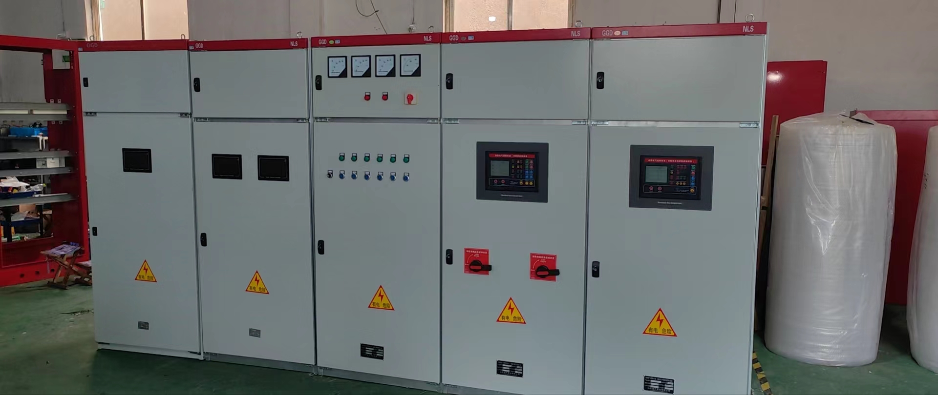 青島恒壓供水設(shè)備生活變頻控制柜批發(fā)商