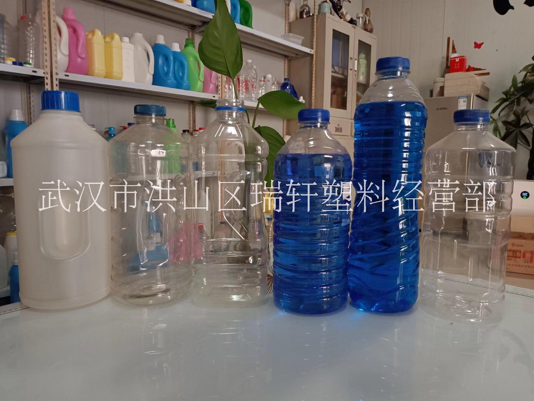 十堰市玻璃水塑料瓶厂家，湖北十堰市汽车玻璃水瓶，塑料瓶图片