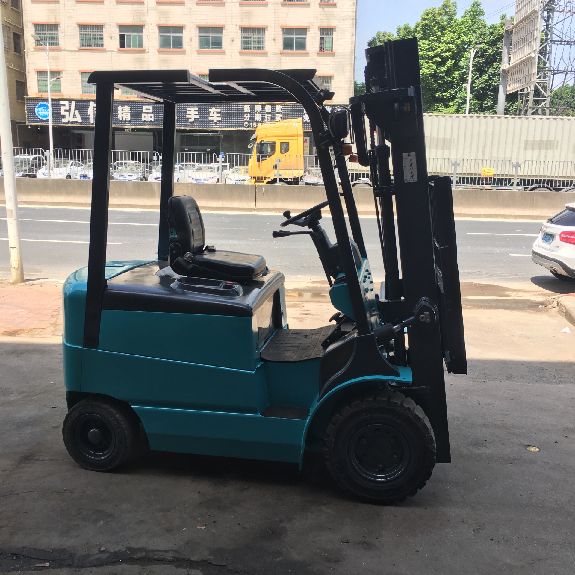 寶驪電動(dòng)叉車圖片/寶驪電動(dòng)叉車樣板圖 (1)