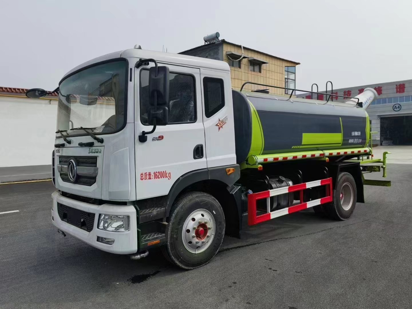灑水車圖片/灑水車樣板圖 (1)