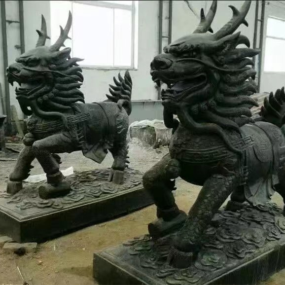 銅塑麒麟圖片