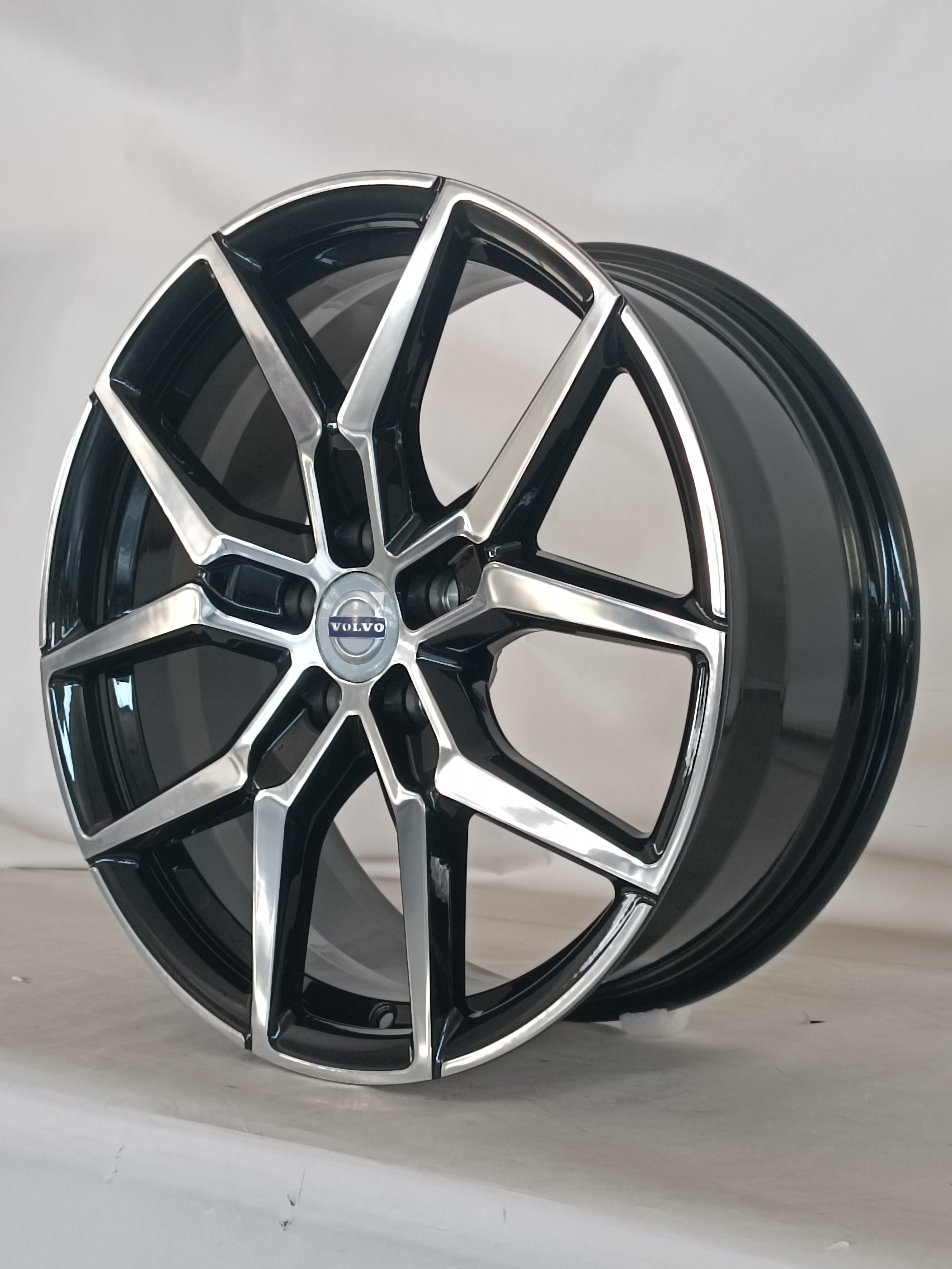 沃爾沃鍛造輪轂圖片/沃爾沃鍛造輪轂樣板圖 (2)