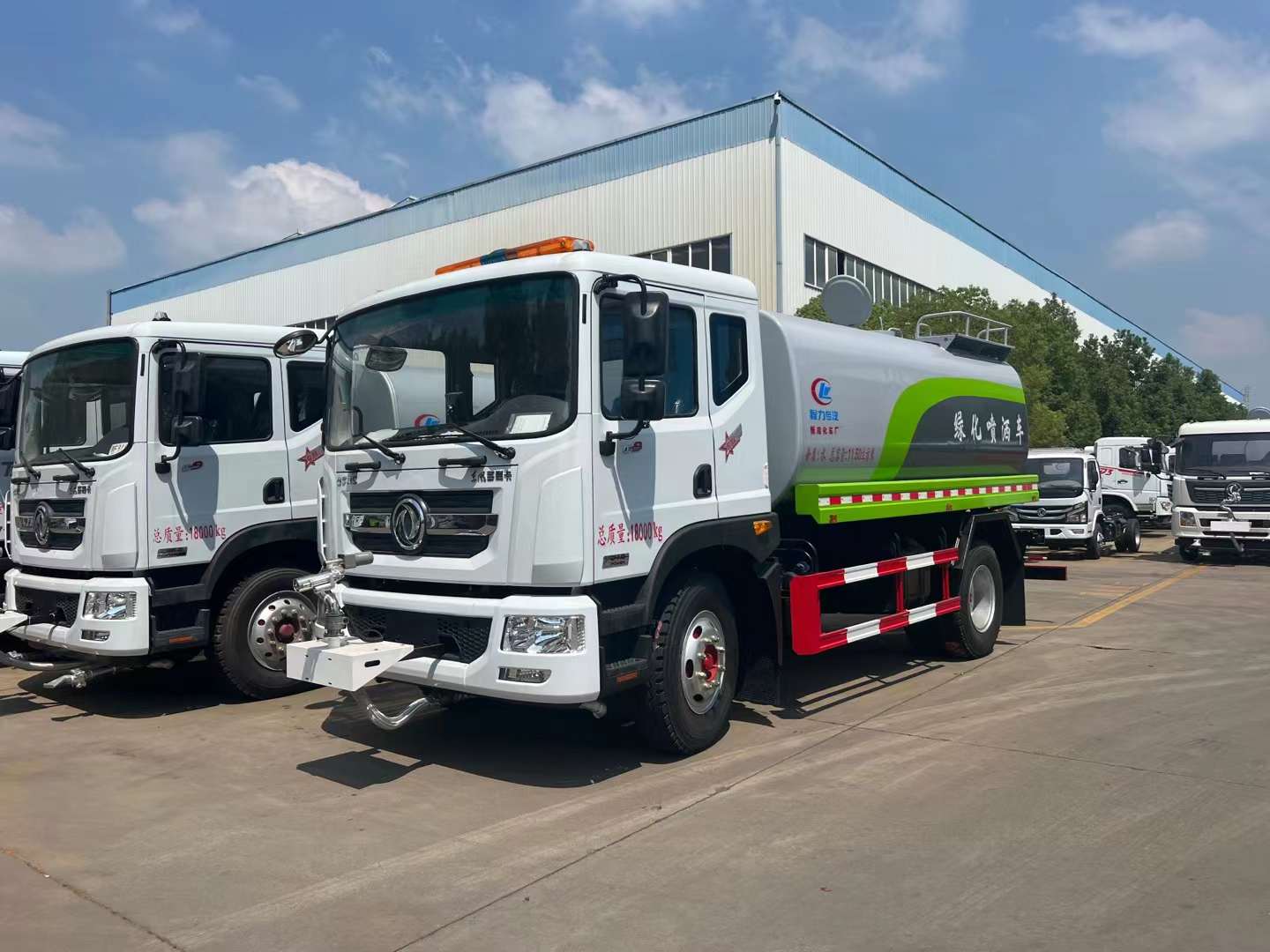 東風(fēng)D9灑水車圖片/東風(fēng)D9灑水車樣板圖 (2)