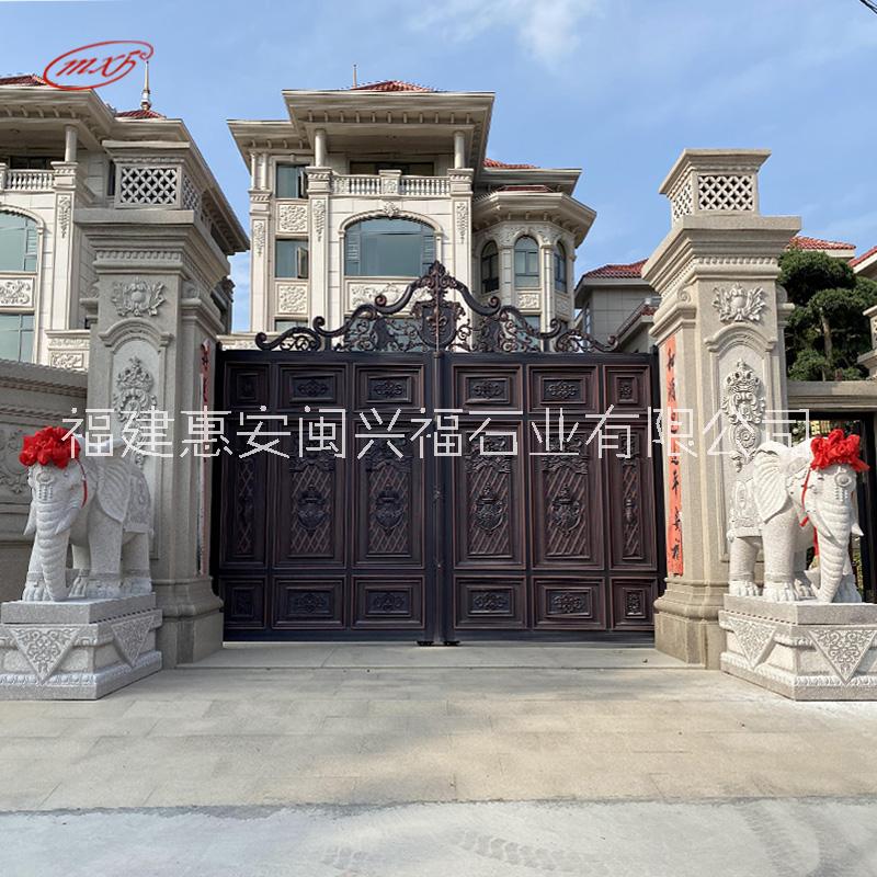 石雕大象商場門口花崗巖大象別墅公司門口動物雕塑石頭大象廠家擺件