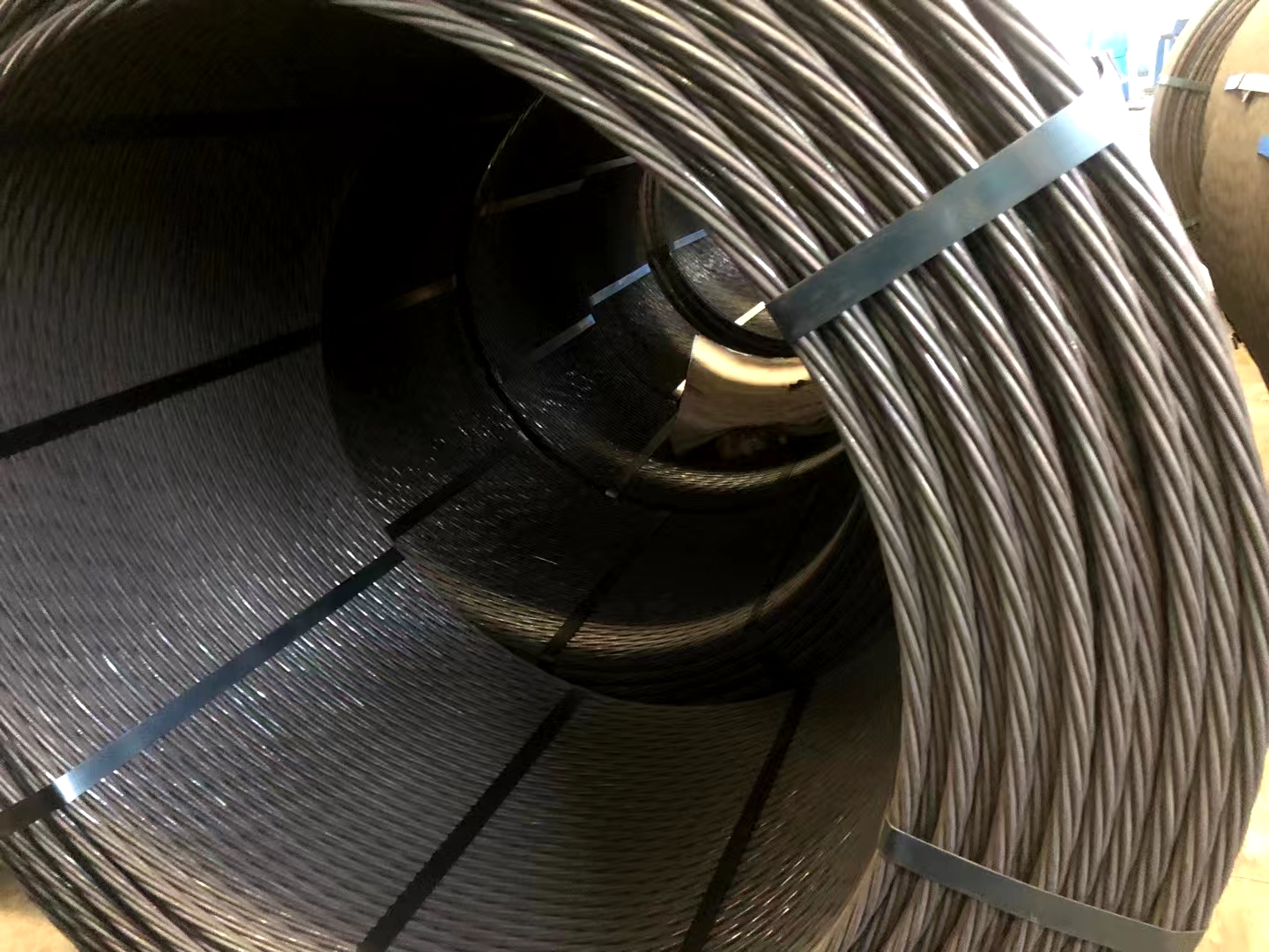 昭通鍍鋅鋼絞線(xiàn)批發(fā)、銷(xiāo)售、出廠(chǎng)價(jià)、供應(yīng)商、廠(chǎng)家