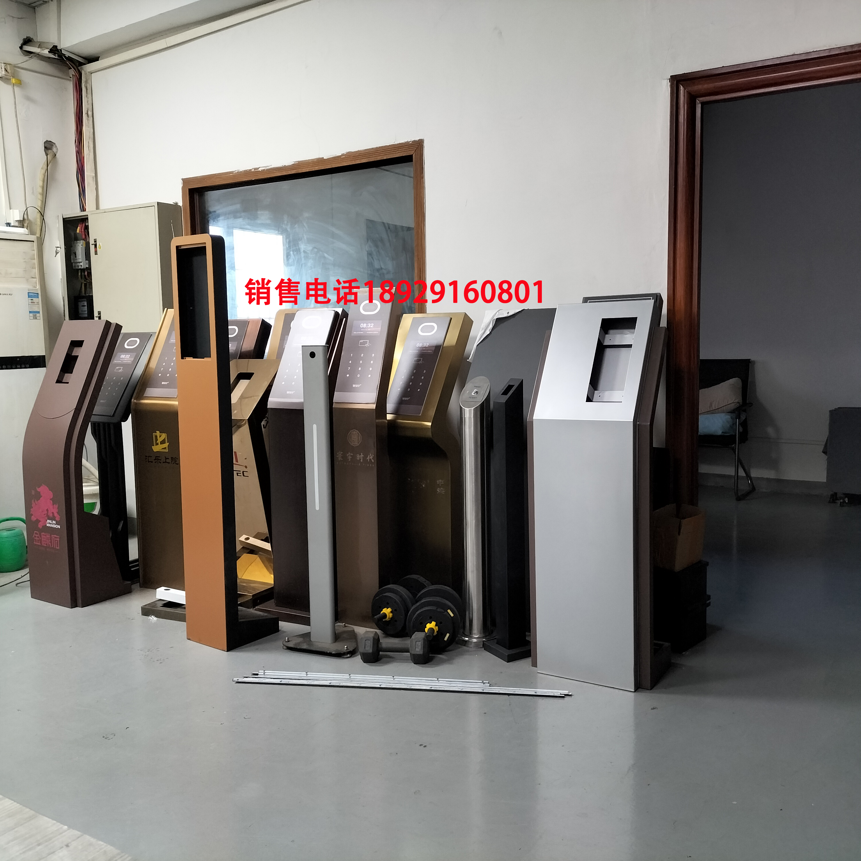 小區(qū)可視不銹鋼樓宇對講機(jī)立柱 樓宇對講立柱可視門禁機(jī)立柱