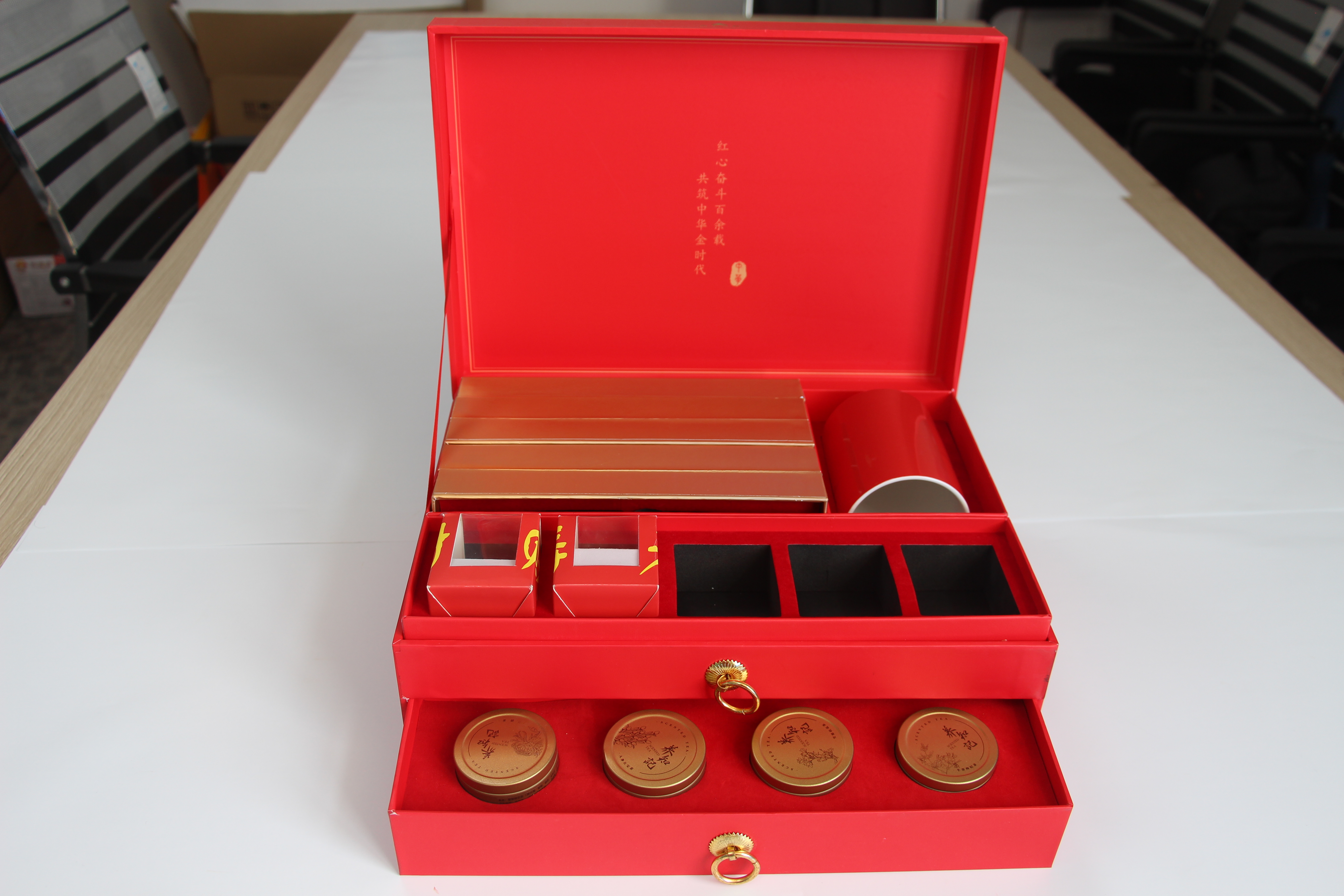 供應廣東樣板冊印刷廠家 樣本冊批發(fā)訂購廠家 廣州印刷  畢業(yè)相冊印刷  廣州相冊印刷圖片