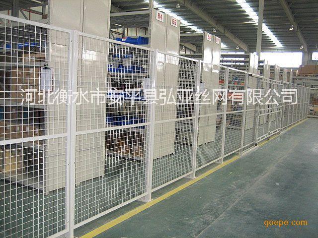 帶立柱的48圓管別墅鋅鋼護(hù)欄網(wǎng)