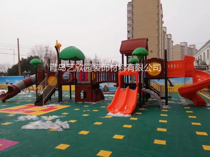 山東 塑膠拼裝地板供應(yīng)商_室外地膠幼兒園塑膠地板安裝價(jià)格