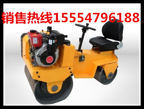 青島價(jià)格*的小型座駕式壓路機(jī)