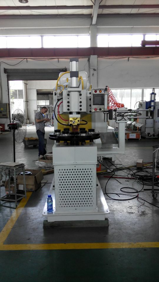 上海螺紋蓋板點焊機(jī)廠家 螺紋蓋板點焊機(jī)價格 多工位螺紋蓋板點焊機(jī)