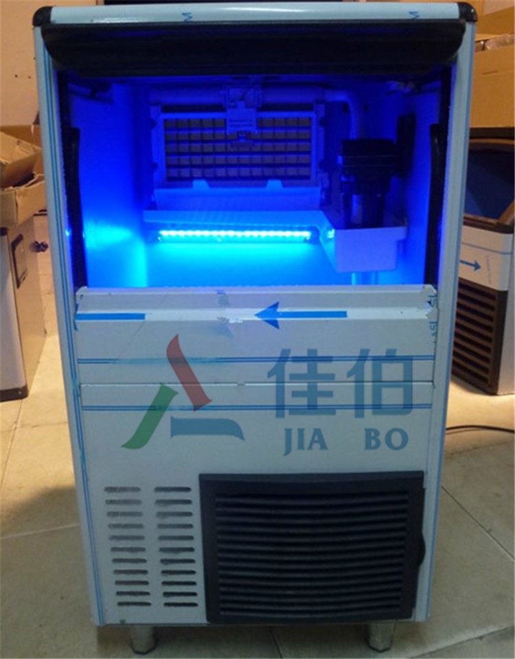 供應(yīng)用于生產(chǎn)冰塊的冰塊制冰機(jī) 成都哪里有賣制冰機(jī)的 制冰機(jī)價(jià)格