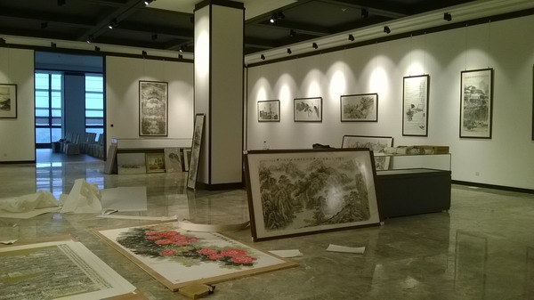 供應(yīng)長沙天心區(qū)太平街哪里有裱畫配框的