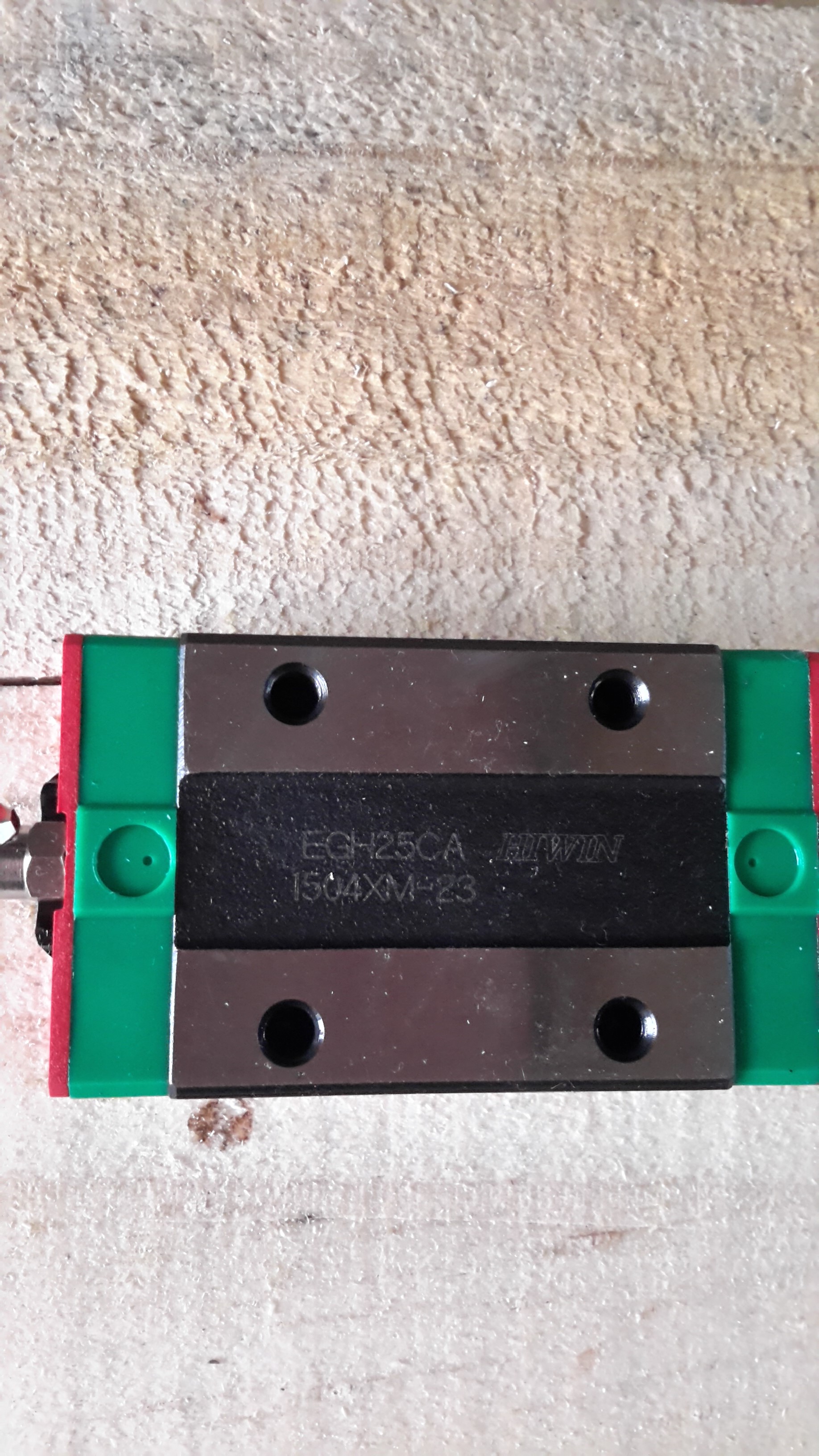 供應(yīng)用于 機械生產(chǎn)的EGH30SA臺灣HIWIN滾柱直線導(dǎo)軌滑塊