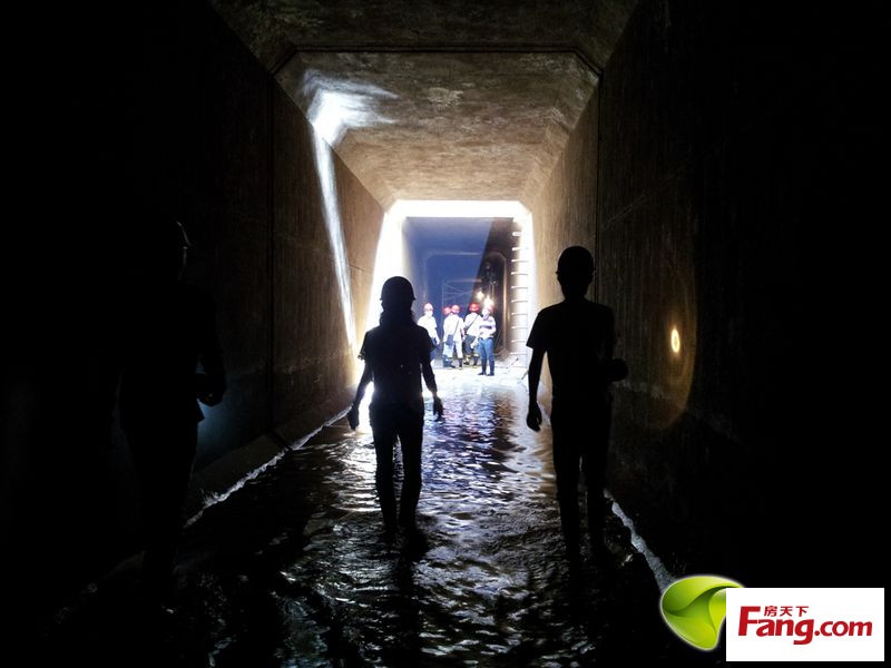 江夏區(qū) 箱涵清淤泥塘清理公司