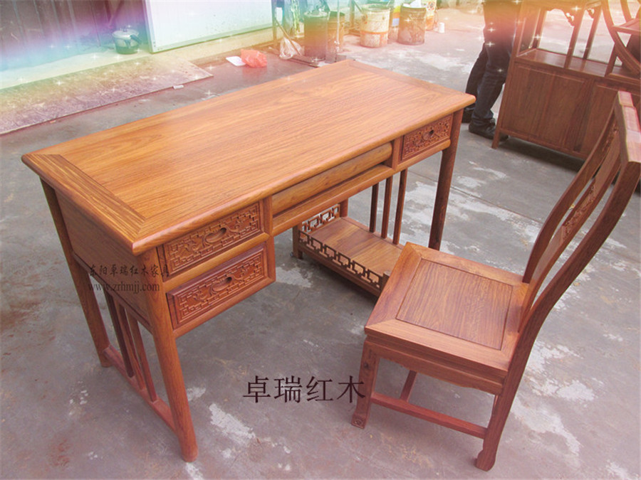 供應(yīng)*花梨木電腦桌