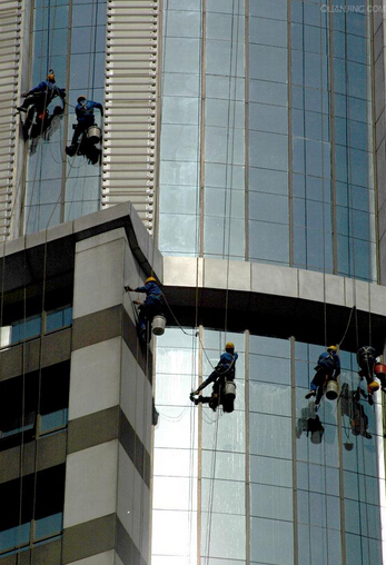 東莞寮步外墻清洗公司黃江清潔公司鳳崗?fù)鈮η逑辞逑赐鈮η鍧?  title=