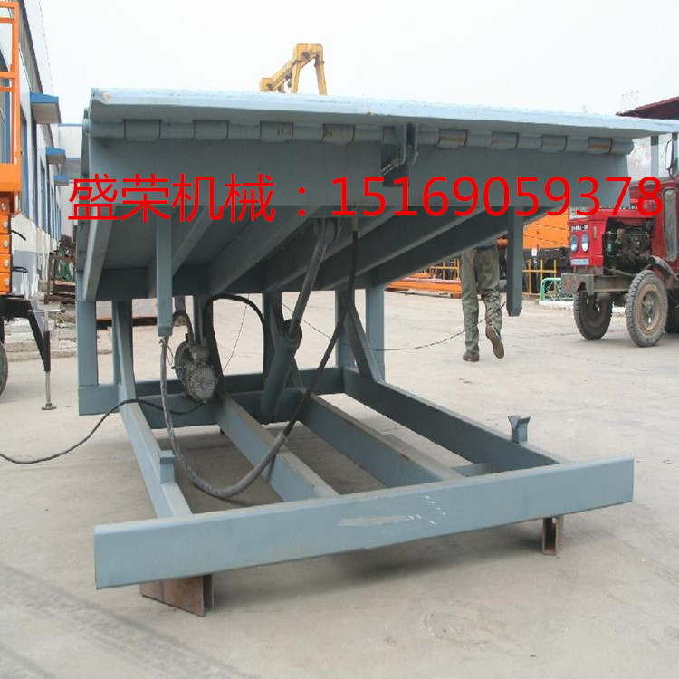 供應(yīng)物流*設(shè)備固定登車橋 卸貨臺