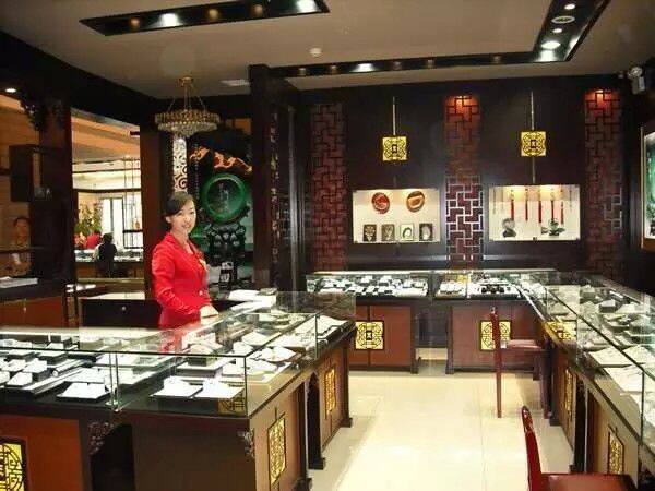南充市玉器銀飾展示柜批發(fā)生產(chǎn)廠家