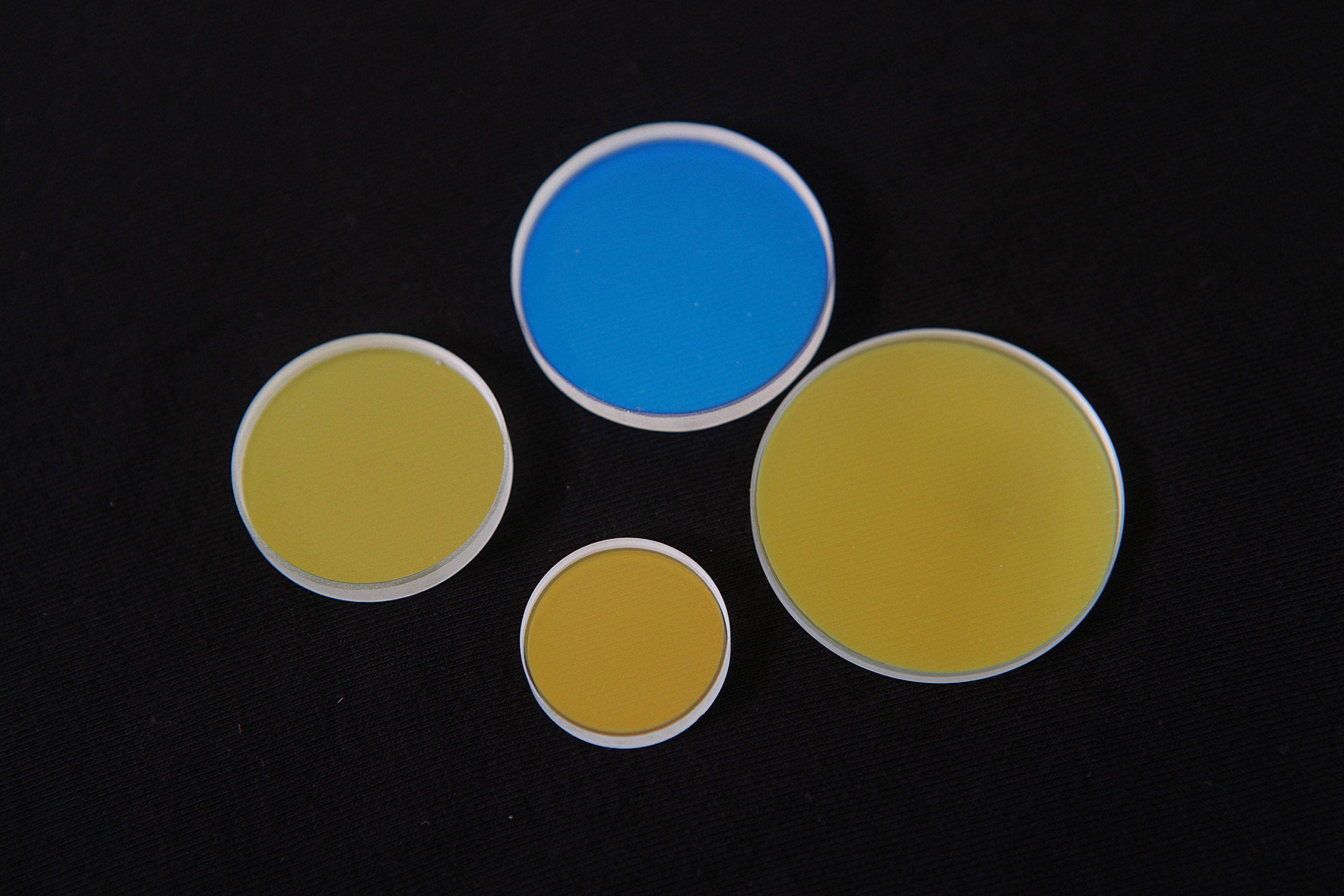 供應(yīng)深圳激光保護(hù)鏡片，深圳大族激光保護(hù)鏡片，大族激光切割機(jī)保護(hù)鏡片