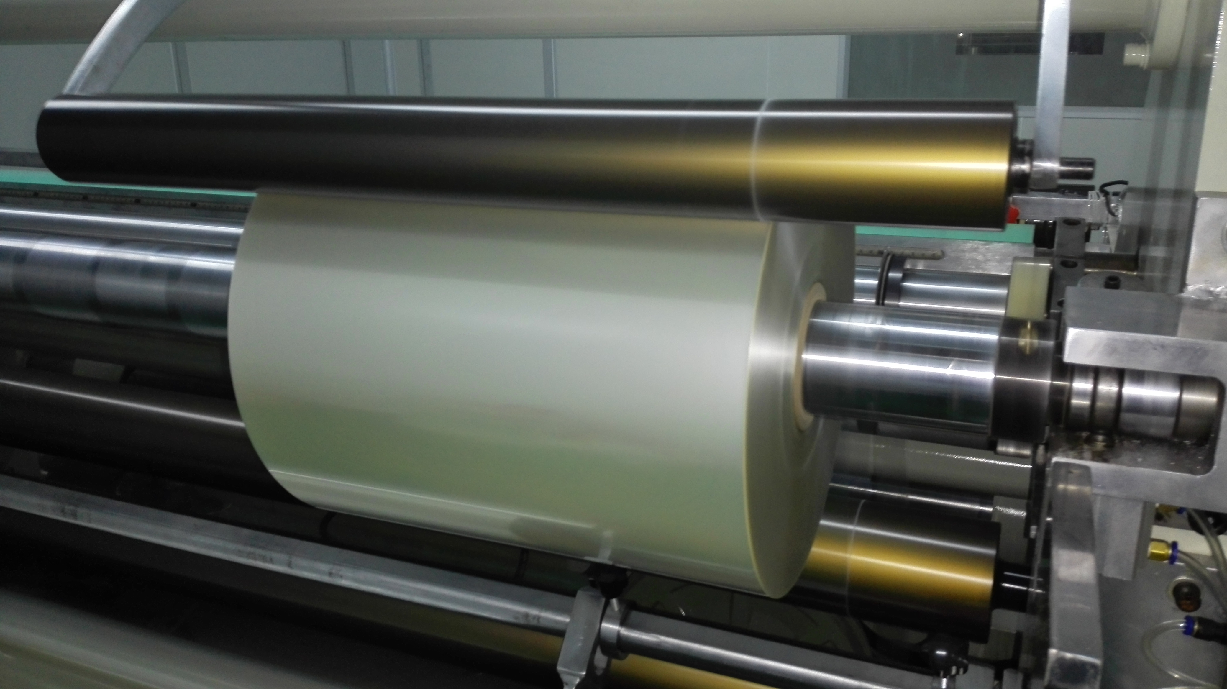 供應(yīng)PET離型薄膜/東莞大量銷售耐高溫PET離型膜/聚脂薄膜