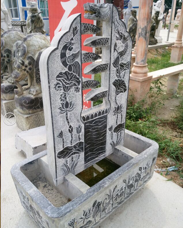 供應(yīng)曲陽(yáng)專(zhuān)業(yè)雕刻門(mén)牌石廠(chǎng)家，特惠出售五蓮紅刻字門(mén)牌石 大型刻字門(mén)牌