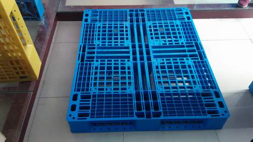 供應(yīng)食品行業(yè)塑料托盤,塑料托盤批發(fā)價(jià)格