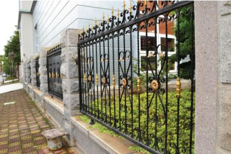 供應北京東城區(qū)不銹鋼護欄價格，護欄安裝，不銹鋼護欄