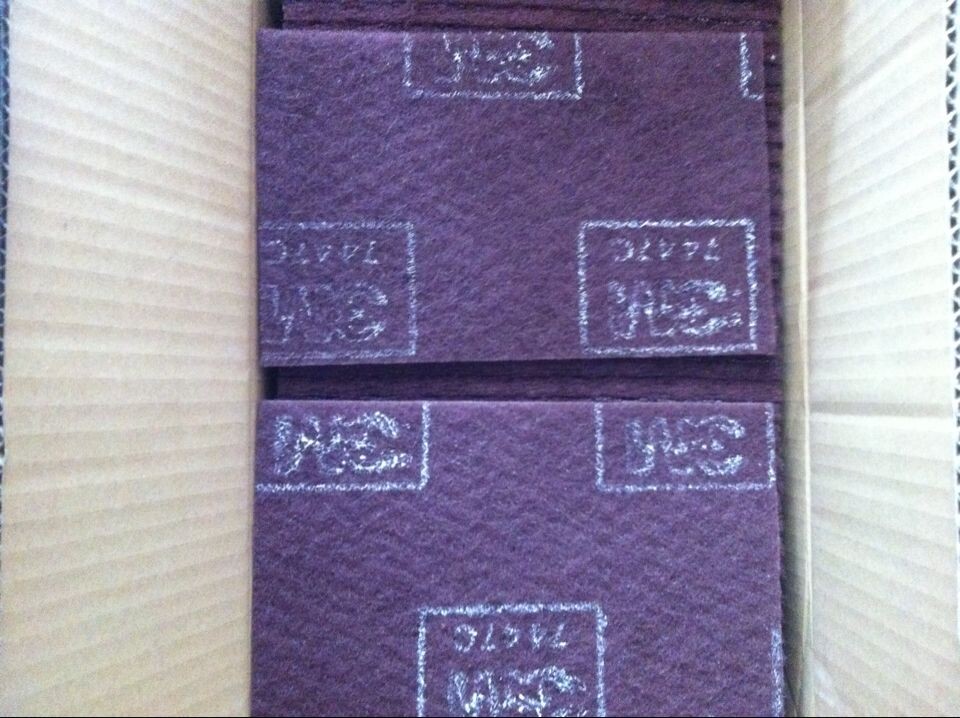 供應(yīng)3M7447C工業(yè)百潔布打磨砂布 3M百潔布7447C除銹拋光布