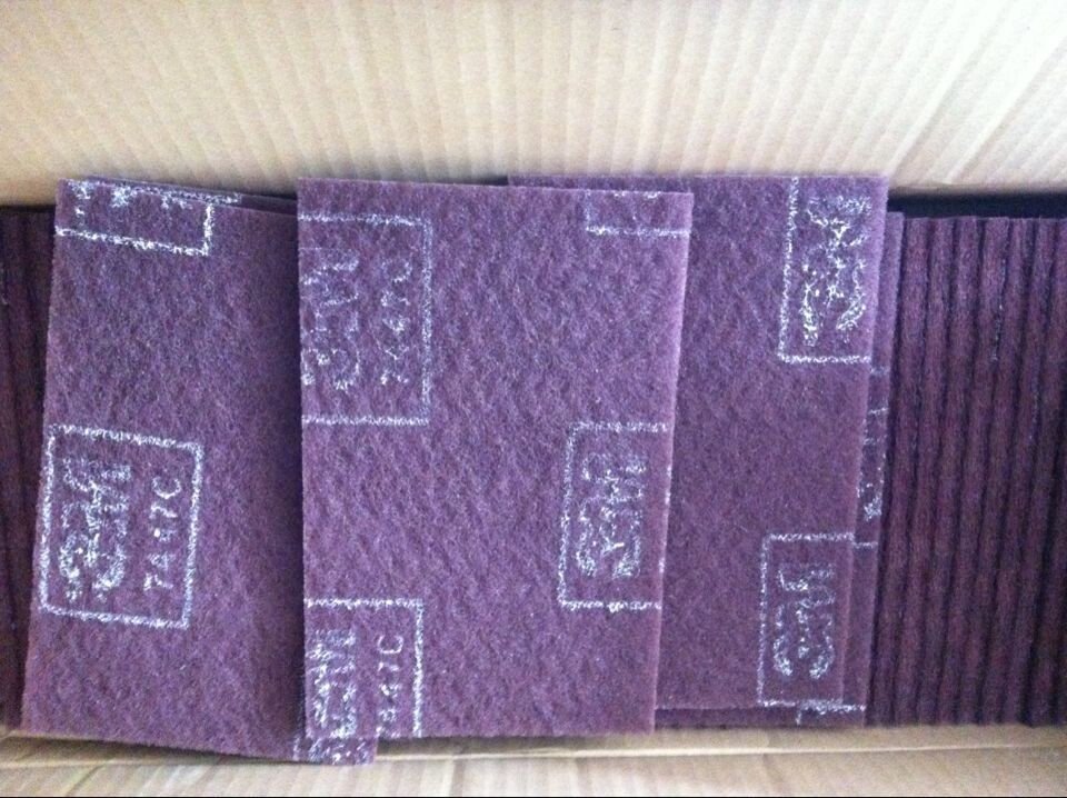 供應(yīng)3M7447C工業(yè)百潔布打磨砂布 3M百潔布7447C除銹拋光布