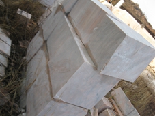 河南晚霞紅異型石材批發(fā)