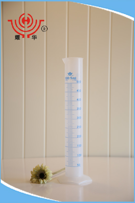 供應(yīng)直銷500ml塑料量筒（刻度），廠家直銷 產(chǎn)品規(guī)格齊全 *惠
