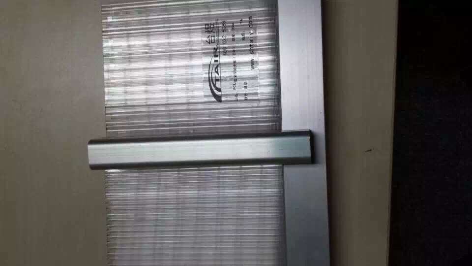 供應(yīng)用于工程、工業(yè)的工程結(jié)構(gòu)板,雨棚,采光板,PC板