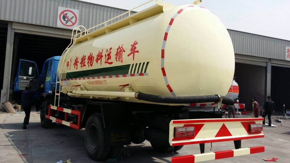 供應(yīng)東風(fēng)153單橋散裝水泥車(chē)價(jià)格、廠家，求購(gòu)東風(fēng)散裝水泥 車(chē)，散裝水泥車(chē)廠家