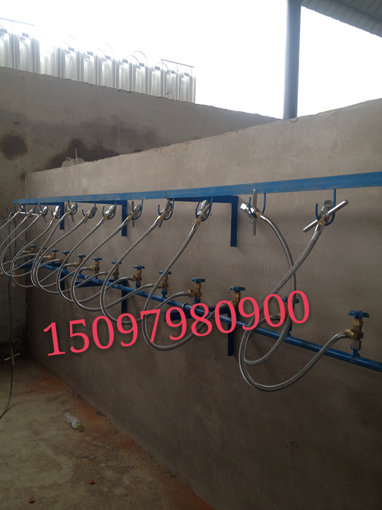 供應(yīng)氧氣充裝排