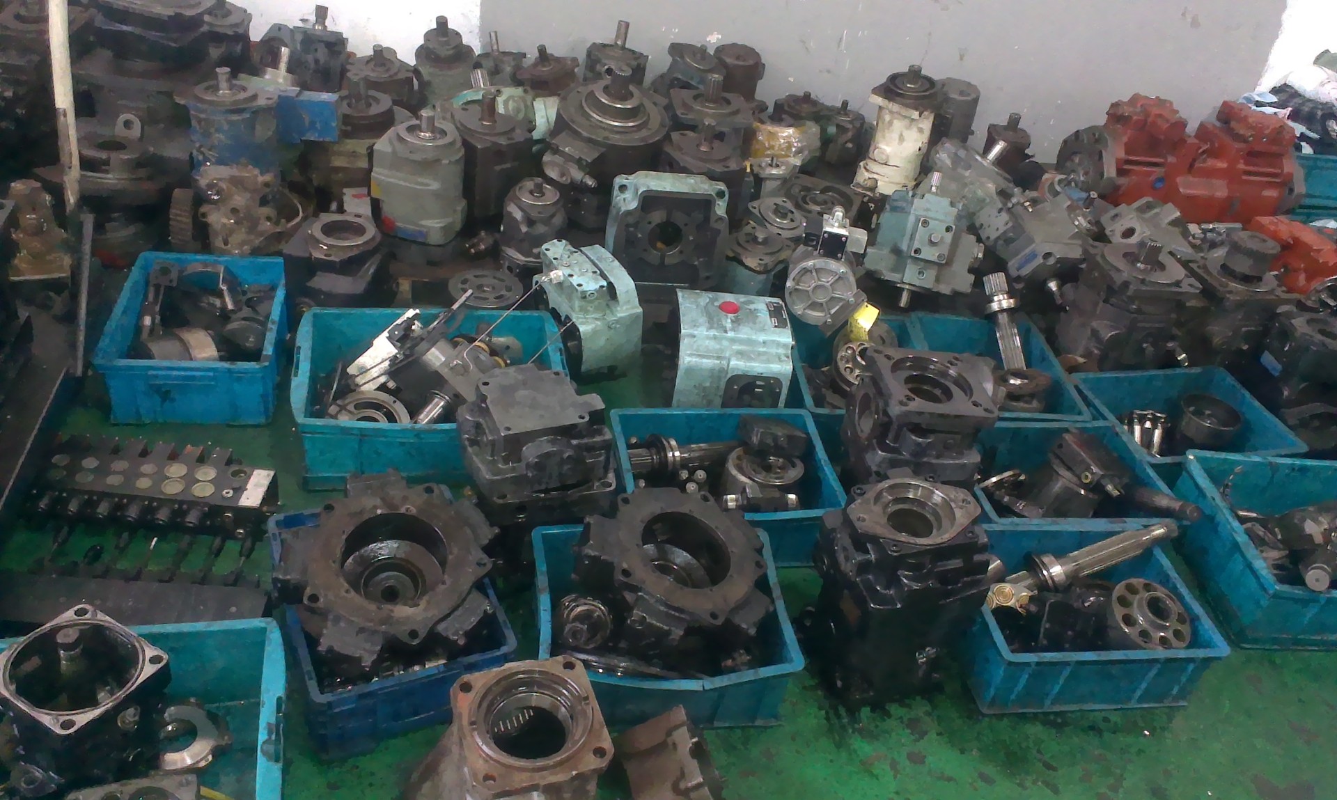 供應用于掘進機液壓件的液壓件