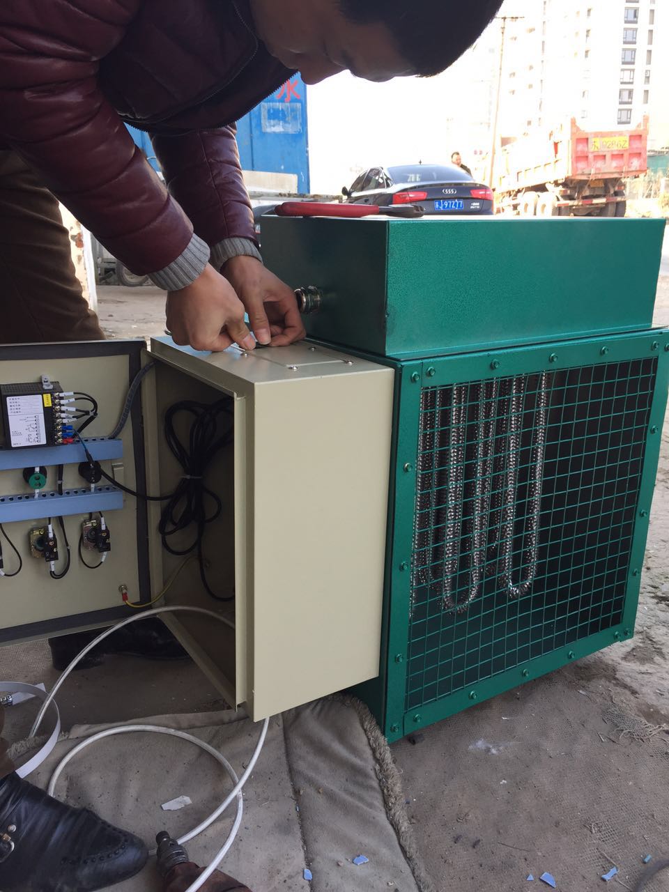 供應(yīng)工業(yè)暖風(fēng)機(jī)加熱器，亞能電熱廠家訂做