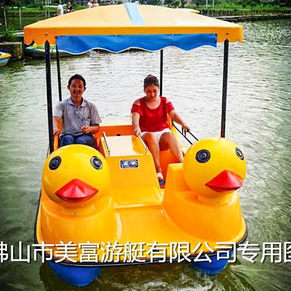 供應(yīng)小黃鴨腳踏船 腳踏船觀光 美觀、新穎、安全、廠家、批發(fā)
