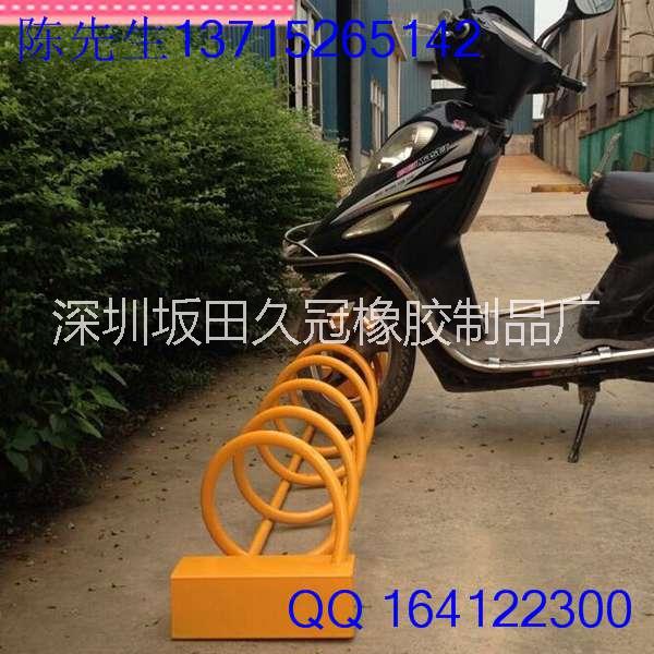 碳素鋼螺旋式自行車停車架