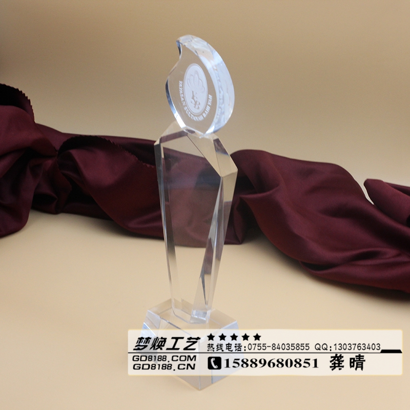 供應(yīng)愛(ài)心琉璃獎(jiǎng)杯，心形琉璃獎(jiǎng)杯，