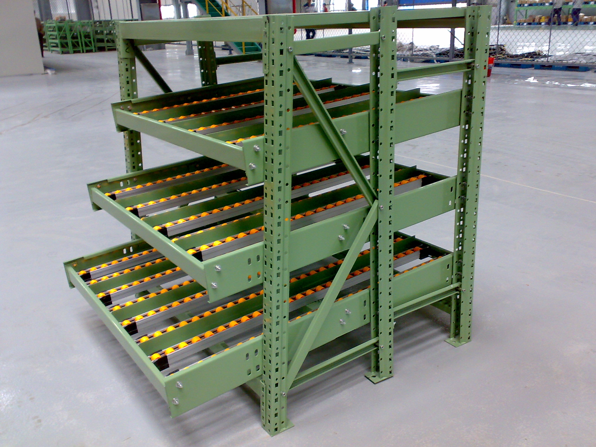 山東倉儲輕型貨架，臨沂倉儲輕型貨架廠家報(bào)價(jià)，倉儲輕型貨架