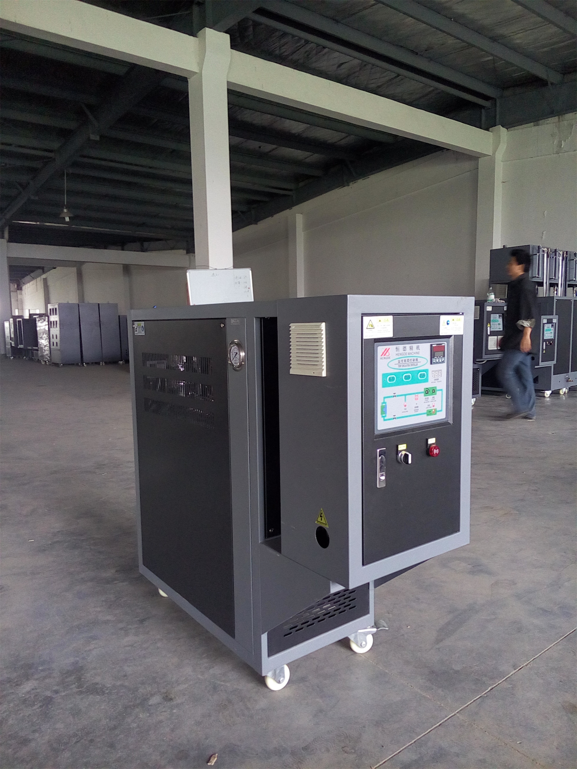 供應(yīng)高溫油溫機，高溫油溫機價格，高溫油溫機廠家，高溫油溫機供應(yīng)商