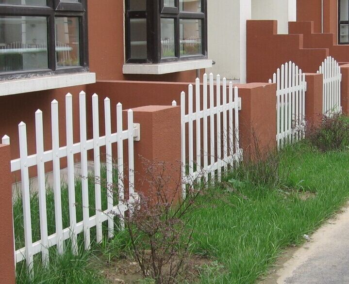 供應(yīng)pvc塑鋼護(hù)欄