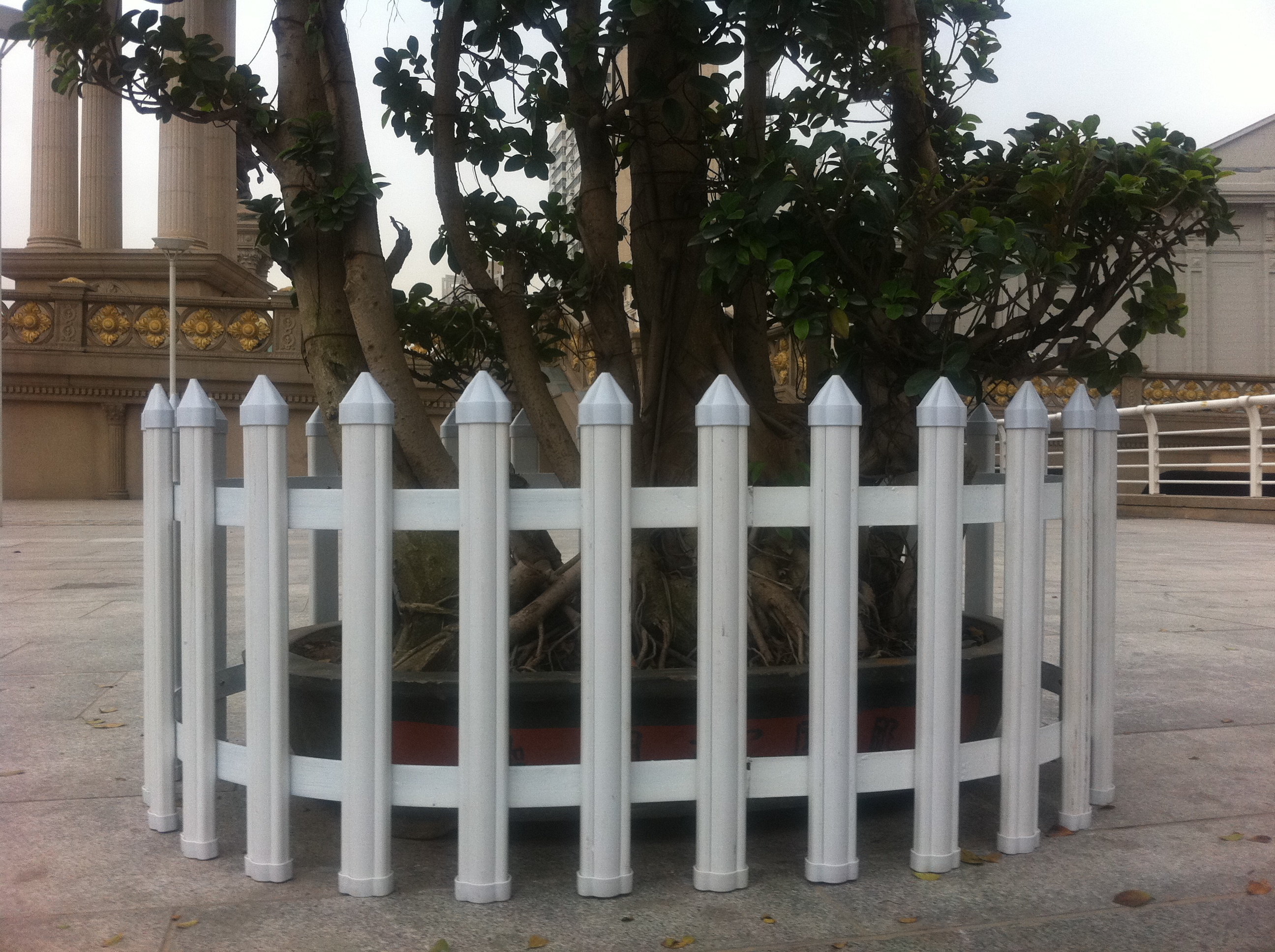 供應道路隔離護欄