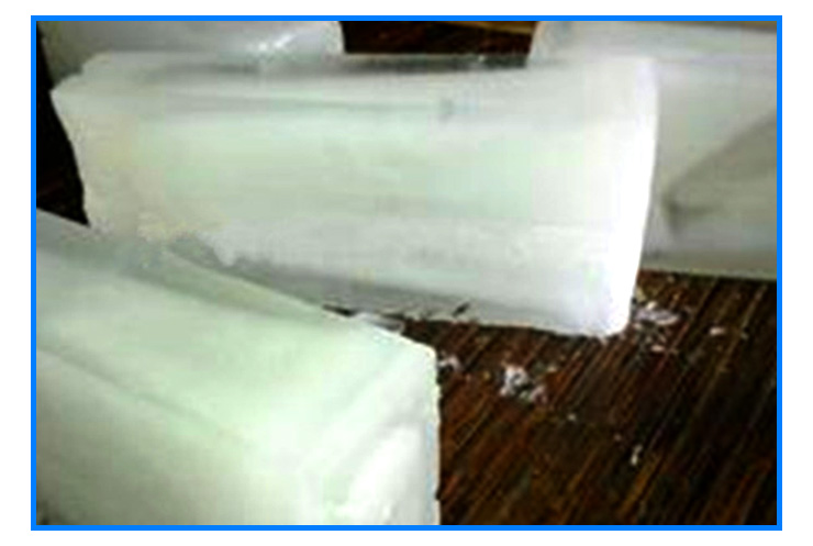 供應(yīng)金山漕涇鎮(zhèn)冰塊供應(yīng)電話021-66402667工業(yè)冰塊價(jià)格