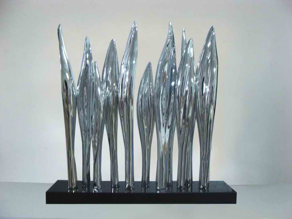 透明樹(shù)脂雕塑 藝術(shù)透明樹(shù)脂雕塑