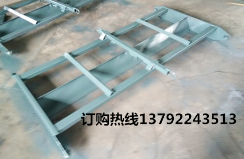 供應(yīng)一拖二雞舍自動清糞機(jī)生產(chǎn)廠家