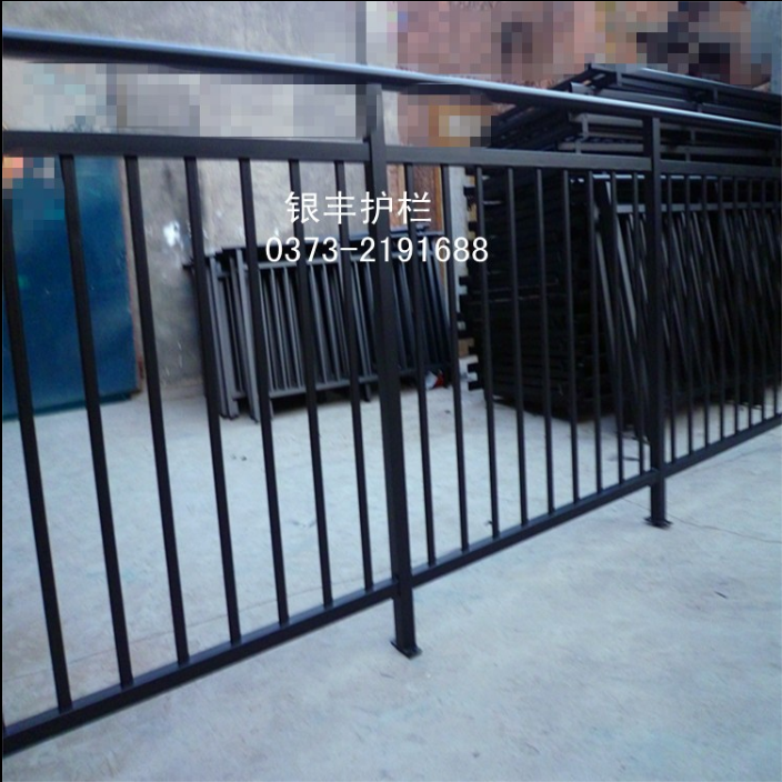 河南鄭州鋅鋼陽臺護(hù)欄    *鋅鋼陽臺圍欄 小區(qū)住宅陽臺柵欄